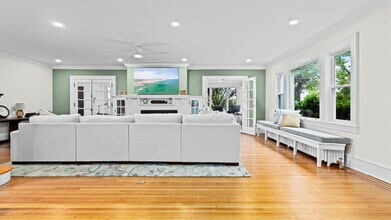 2 S Oxford Ave in Ventnor City, NJ - Building Photo - Building Photo