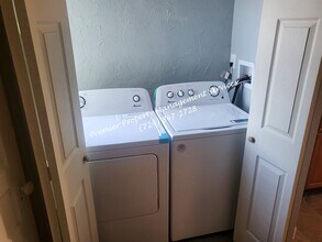 309 Bessemer Ave in Lyndora, PA - Building Photo - Building Photo