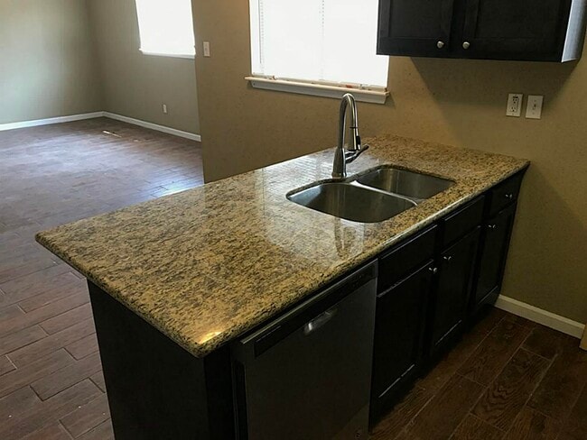 property at 638 Heidrich St