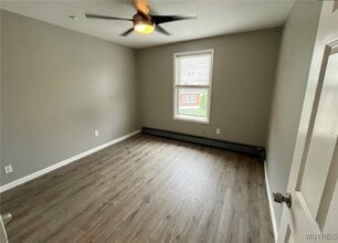 402 W Ferry St in Buffalo, NY - Building Photo - Building Photo