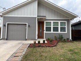 2727 Foreman St in Dallas, TX - Building Photo