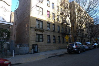 2695  Briggs Avenue in Bronx, NY - Building Photo - Building Photo