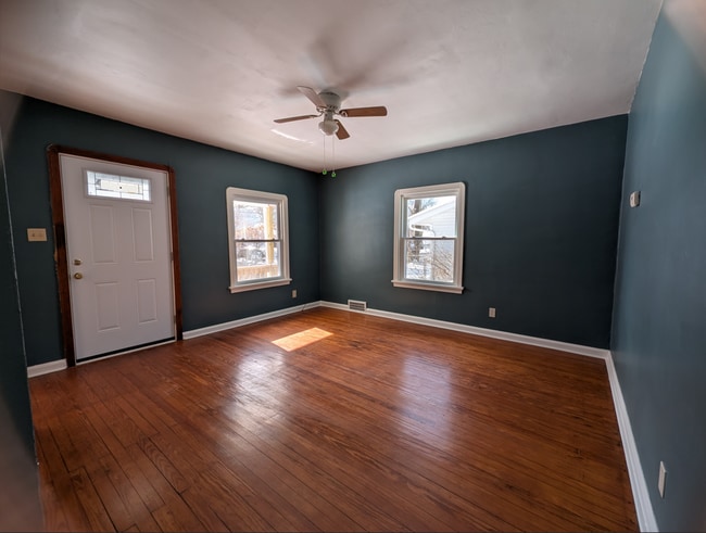 411 E School St in Kent, OH - Building Photo - Building Photo