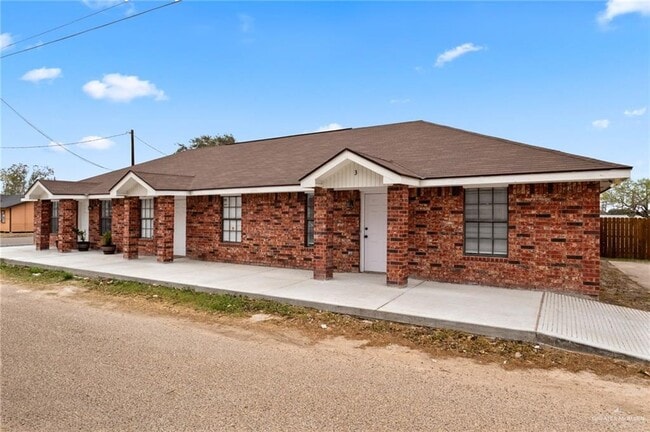 property at 14 E Peter St