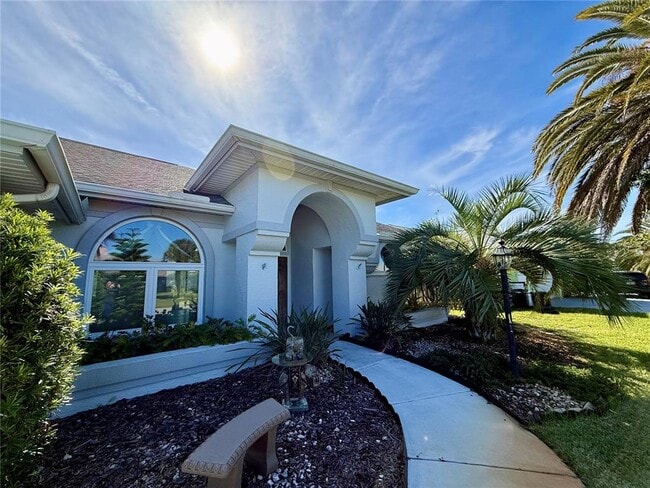 4 Cherry Ct in Palm Coast, FL - Building Photo - Building Photo