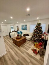 1149 NW 126th Pl in Miami, FL - Building Photo - Building Photo