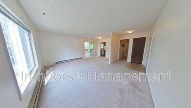 515 S 15th Ave in Bozeman, MT - Building Photo - Building Photo