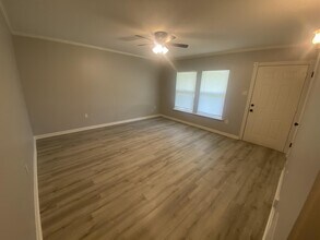 9225 Woodbine St in Sherwood, AR - Building Photo - Building Photo