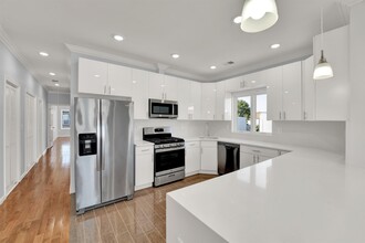 43.5 Belmont Ave in Jersey City, NJ - Building Photo - Building Photo
