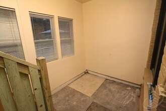 1324 N Bosworth Ave in Chicago, IL - Building Photo - Building Photo