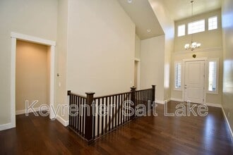 2101 Plum Harvest Way in South Jordan, UT - Building Photo - Building Photo