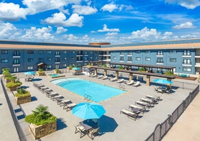 MAA Times Square in McKinney, TX - Building Photo