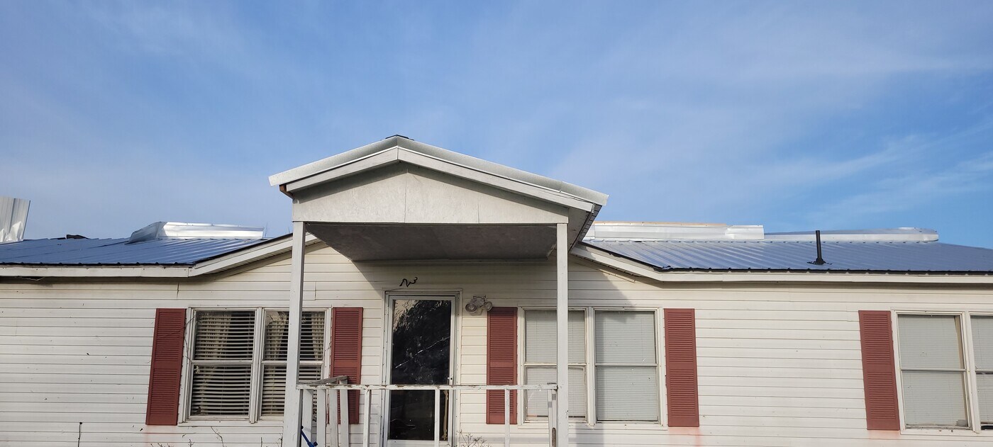 123 College Hill Ln in Pontotoc, MS - Building Photo