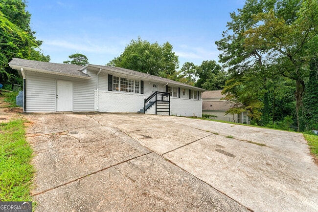 1131 Custer Ave SE in Atlanta, GA - Building Photo - Building Photo