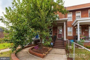 2404 10th St NE in Washington, DC - Building Photo