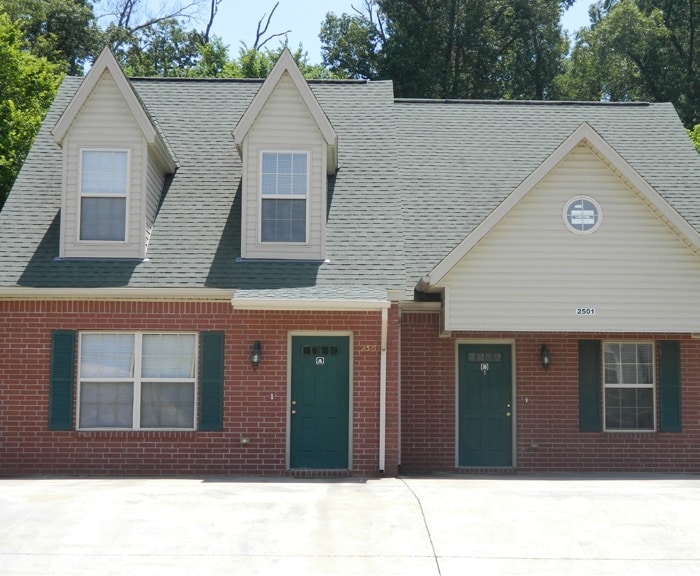Johnson Switch Townhomes in Springdale, AR - Foto de edificio