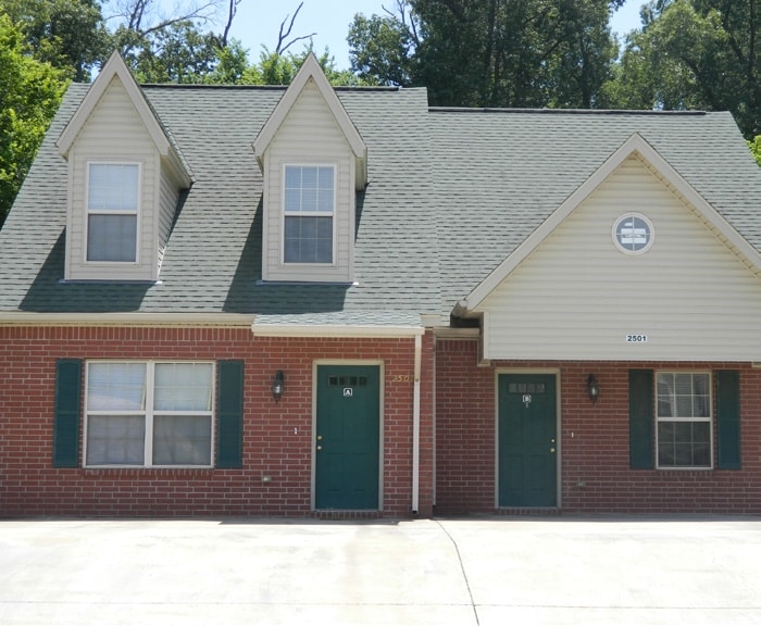 Johnson Switch Townhomes in Springdale, AR - Building Photo