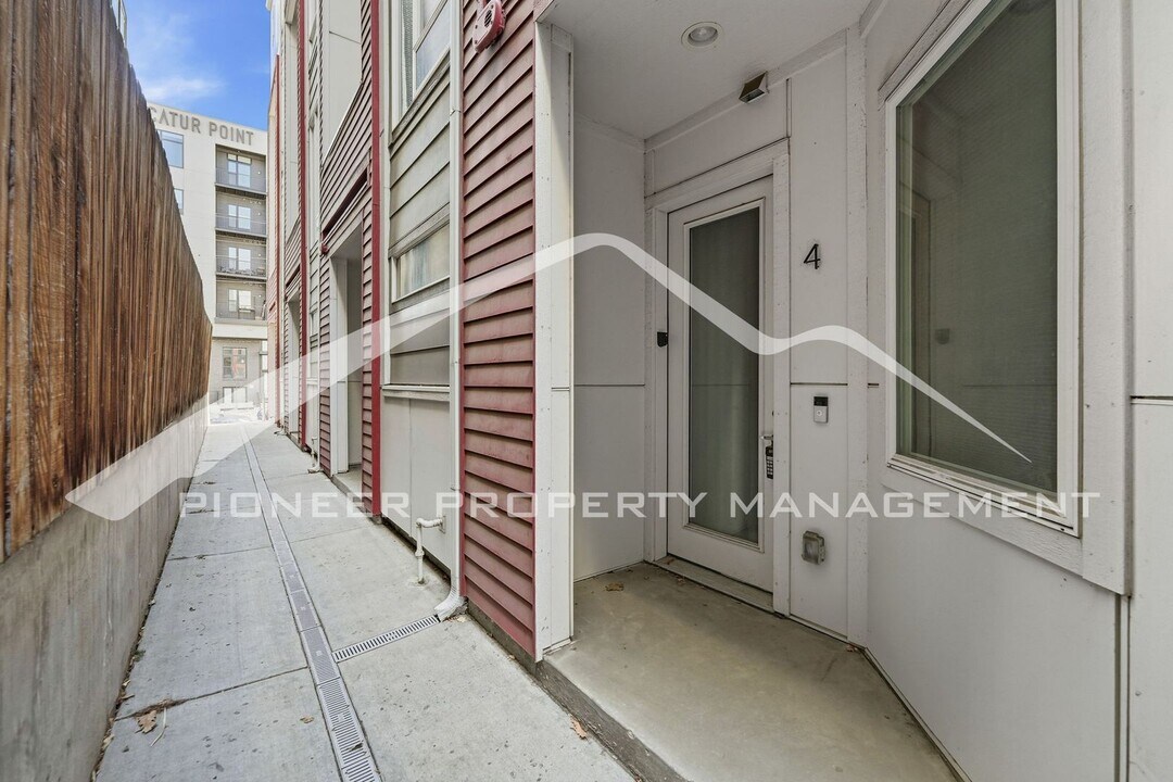 2733 W 28th Ave in Denver, CO - Building Photo