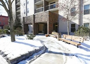 1826 Monongahela Ave in Pittsburgh, PA - Building Photo - Building Photo