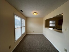 1031 Ancestry Dr in Fayetteville, NC - Building Photo - Building Photo