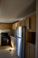 1830 Schell St in Cassville, MO - Building Photo - Building Photo