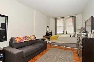 716 Adams St in Hoboken, NJ - Building Photo - Building Photo