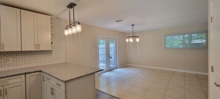 4117 NW 44th Ct in Gainesville, FL - Building Photo - Building Photo
