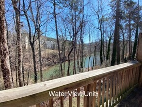 2493 Hidden Cove Ct, Unit C in Gainesville, GA - Foto de edificio - Building Photo