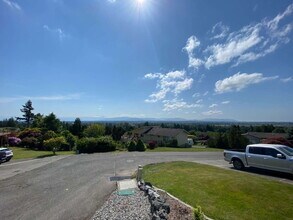 2462 Heights Dr in Ferndale, WA - Building Photo - Building Photo