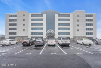 510 Ocean Ave N in Long Branch, NJ - Building Photo - Building Photo