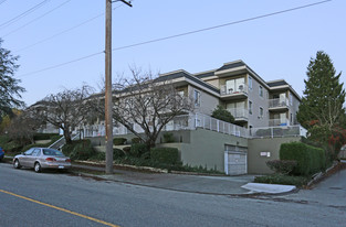 Fraser West Apartments