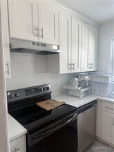 153 Park Dr in Williamsville, NY - Building Photo - Building Photo