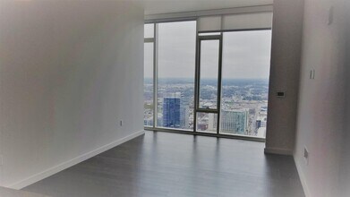 515 Church St, Unit 4207 in Nashville, TN - Building Photo - Building Photo