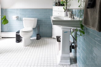 175 Liberty St, Unit 2 in Newburgh, NY - Foto de edificio - Building Photo