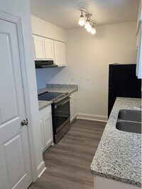 Reserve on Central photo'