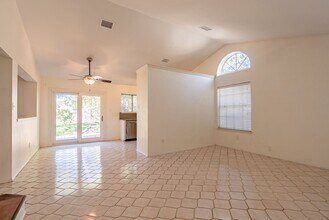 8202 Avocet Dr in Austin, TX - Building Photo - Building Photo