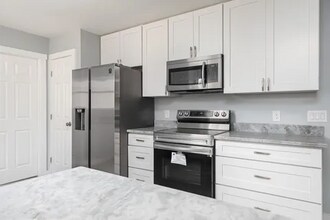 125 Castle Rd in Mary Esther, FL - Building Photo - Building Photo