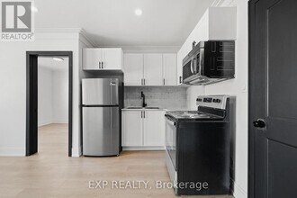 90 Carden St in Guelph, ON - Building Photo - Building Photo