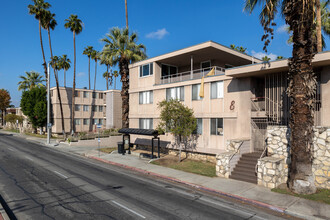 Magnolia Palms Condominiums in Riverside, CA - Building Photo - Building Photo