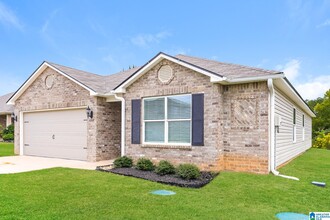 1035 Brookhaven Dr in Odenville, AL - Building Photo - Building Photo