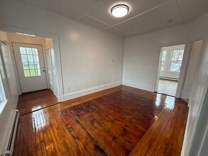 7 N Green St in Plymouth, MA - Building Photo - Building Photo