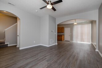 2508 Snowtip Ln in Grove City, OH - Building Photo - Building Photo