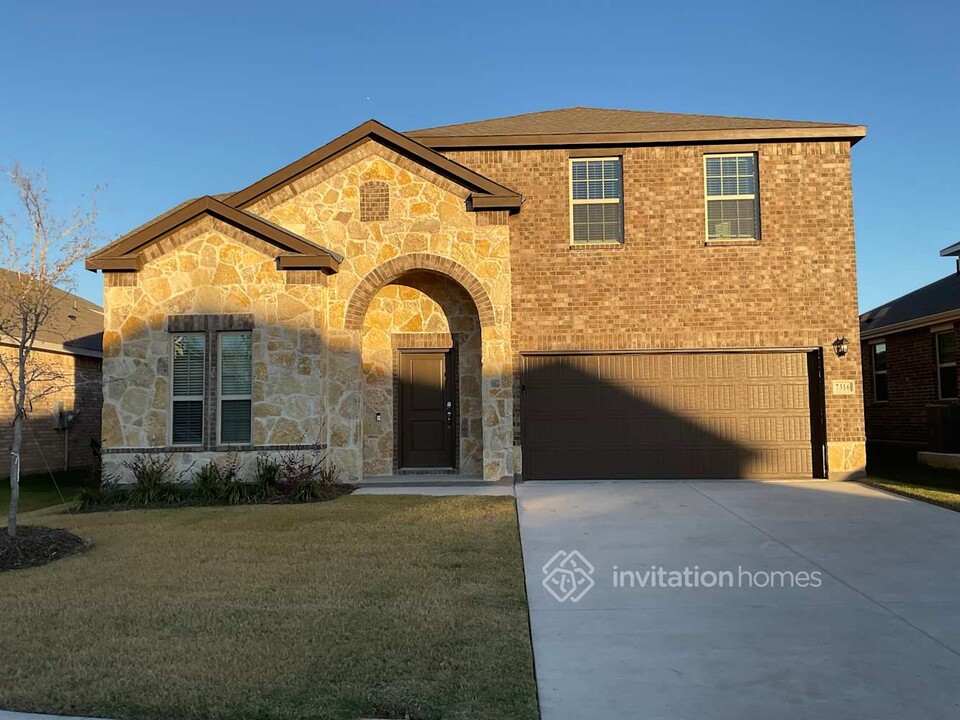 7316 Seton Pl in McKinney, TX - Foto de edificio