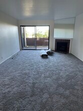 2501 Temple Ave in Signal Hill, CA - Building Photo - Building Photo