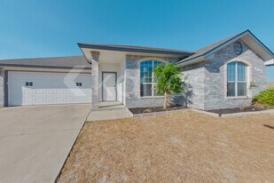 405 Abu Bakar Dr in Killeen, TX - Building Photo