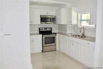 790 NW 60th St-Unit -0 in Miami, FL - Building Photo - Building Photo