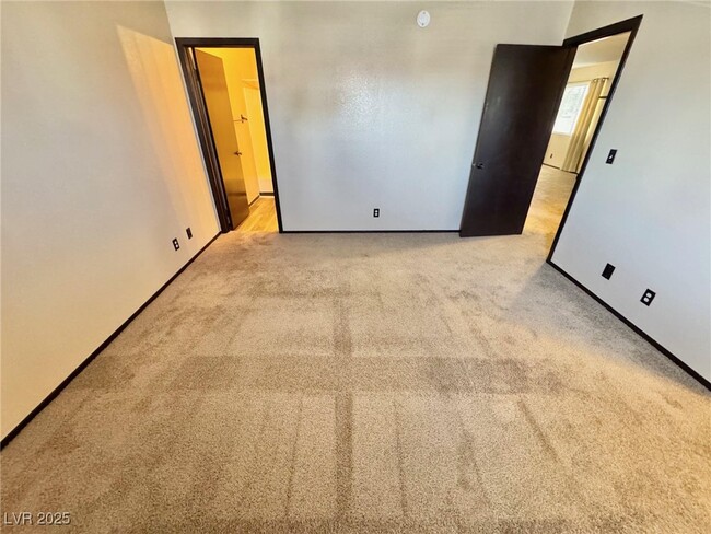 property at 1480 Tamareno Cir