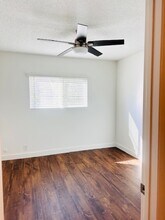 Barcelona Apartments. in Anaheim, CA - Foto de edificio - Building Photo