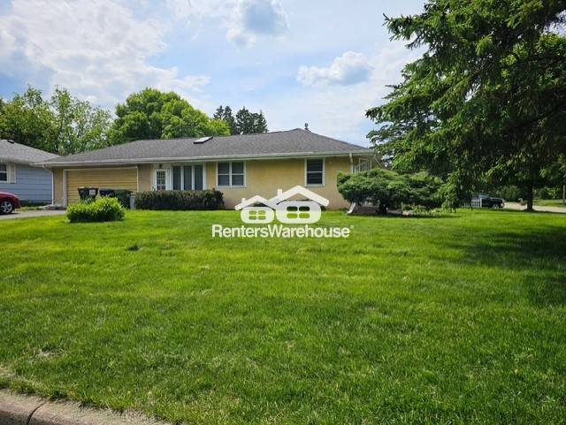property at 984 Shryer Ave W