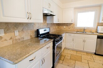 5135 63rd St in San Diego, CA - Building Photo - Building Photo